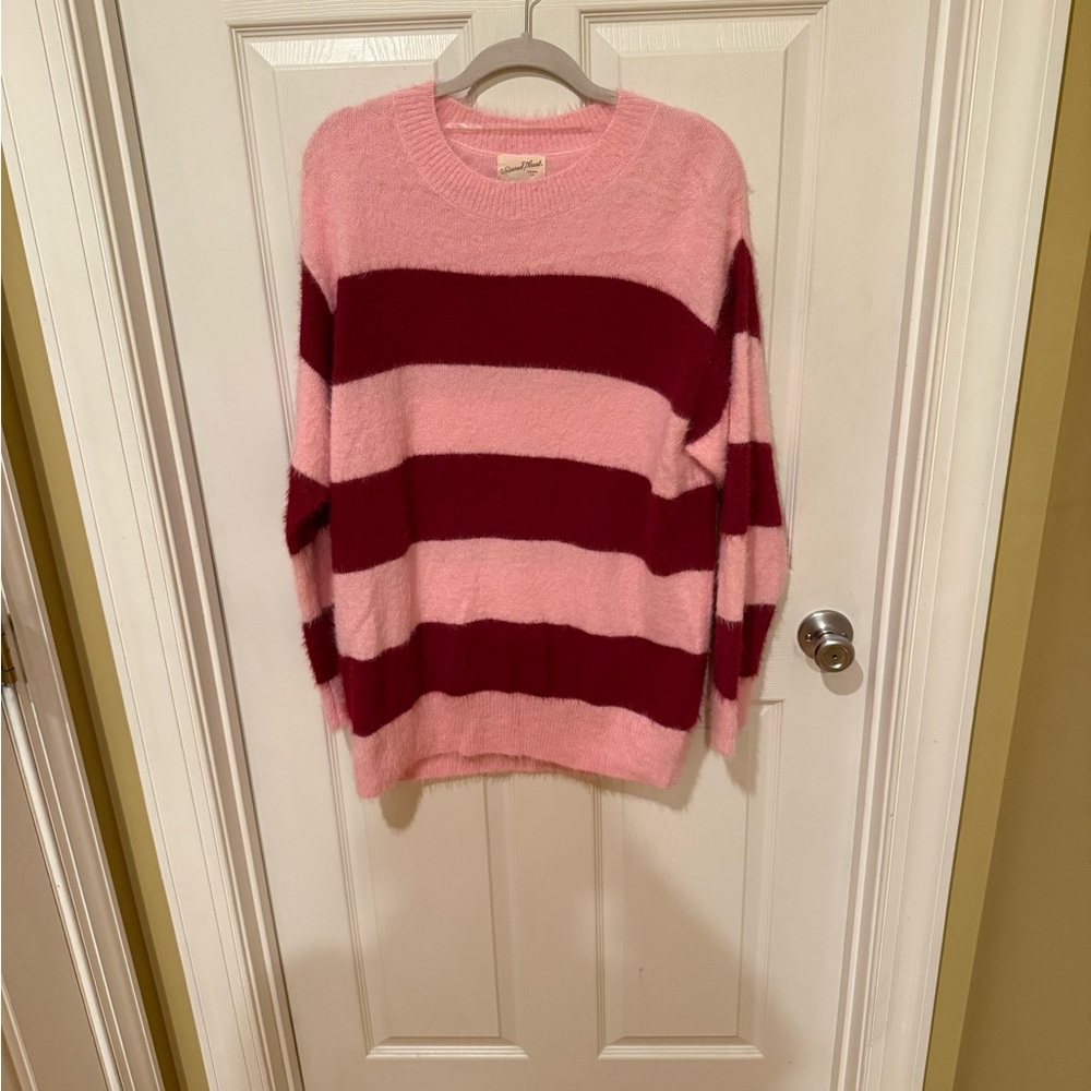 Universal Thread Size Large NWT striped long length sweater